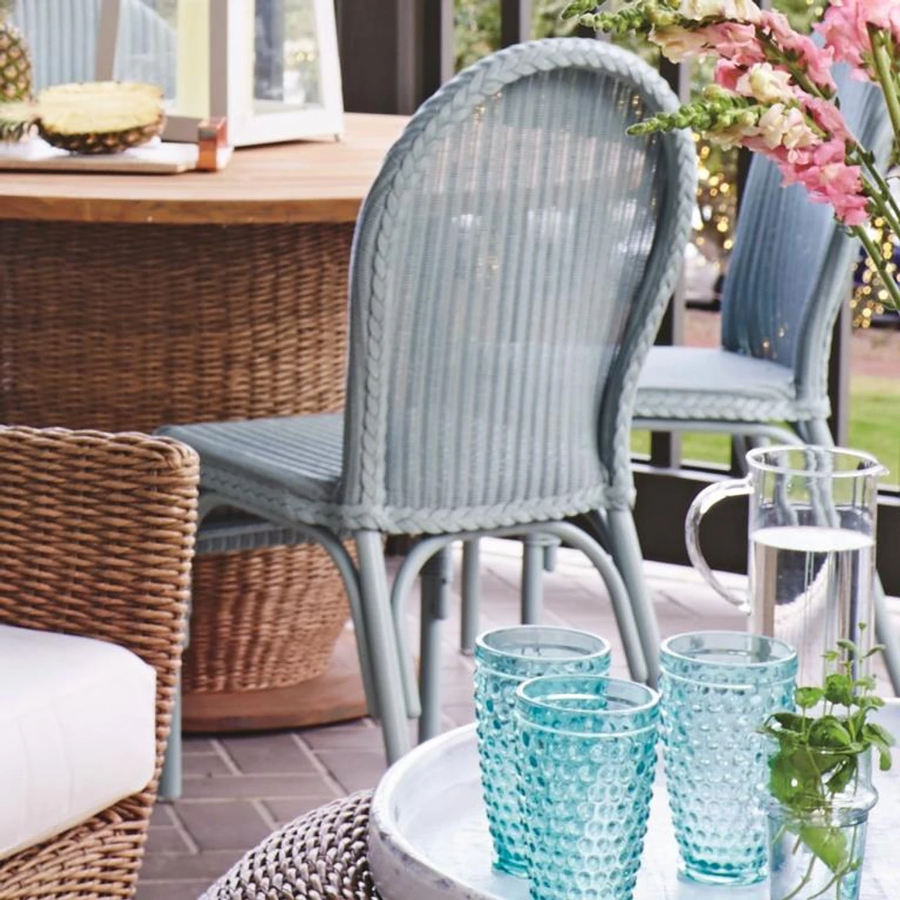 Lloyd Flanders Universal Loom Bistro Chair 3 Lloyd Flanders Universal Loom Bistro Chair - Image 3