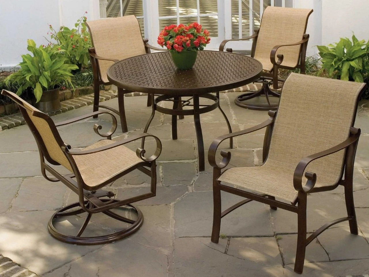 Woodard Aluminum Belden Sling 4 Seat Dining Set 3 Woodard Aluminum Belden Sling 4 Seat Dining Set - Image 3