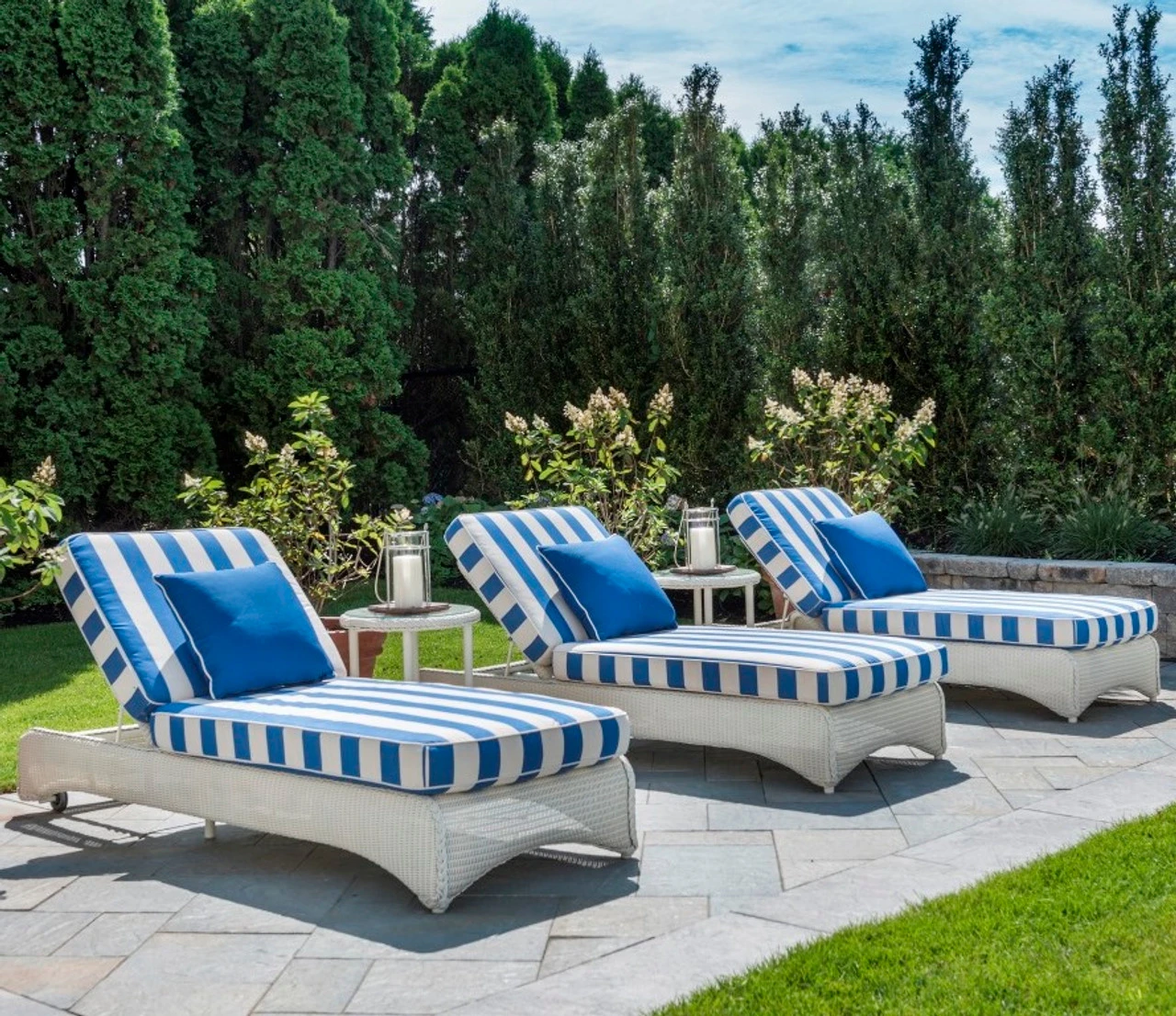 Lloyd Flanders Universal Chaise Lounge Set 3 Lloyd Flanders Universal Chaise Lounge Set - Image 3