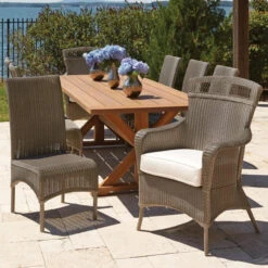 Lloyd Flanders Universal 8-Seat Wicker Dining Set