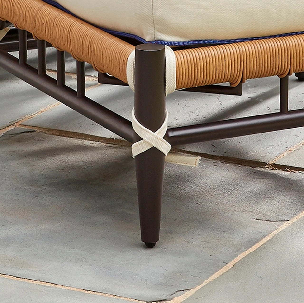 Lloyd Flanders Vinyl Wicker Low Country Lounging Ottoman 3 Lloyd Flanders Vinyl Wicker Low Country Lounging Ottoman - Image 3