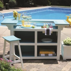 Berlin Gardens Outdoor Island Bar