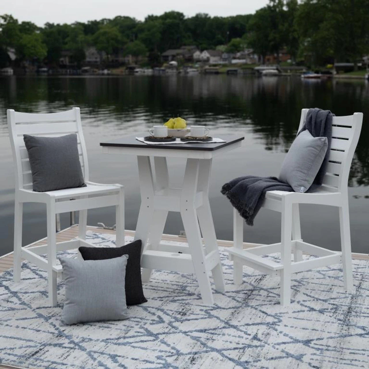 Berlin Gardens Resin 2 Seat Harbor Bar Height Set 4 Berlin Gardens Resin 2 Seat Harbor Bar Height Set - Image 4