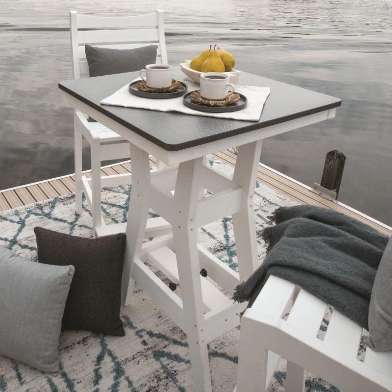 Berlin Gardens Resin 2 Seat Harbor Bar Height Set 3 Berlin Gardens Resin 2 Seat Harbor Bar Height Set - Image 3