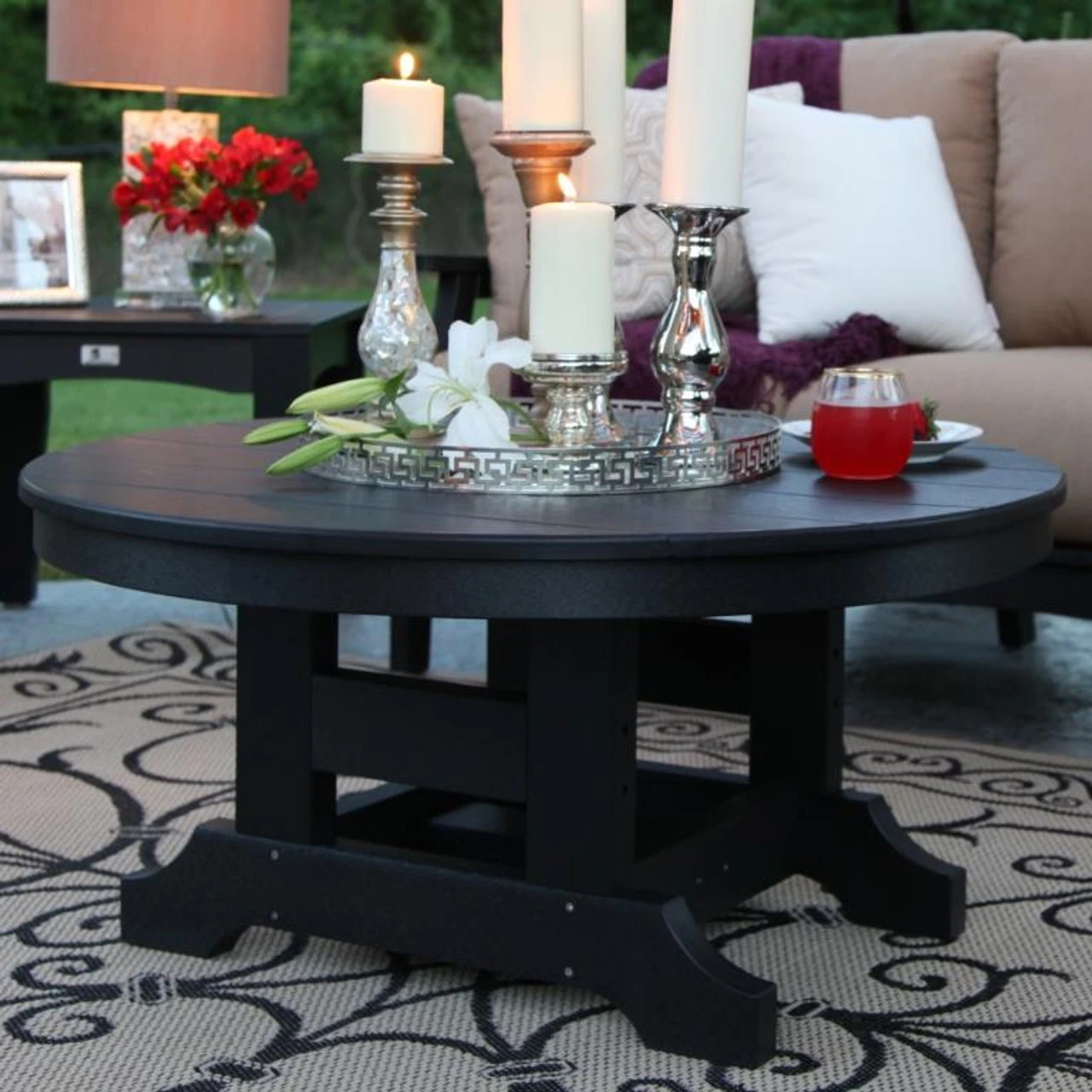 Berlin Gardens Resin 38" Round Conversation Table 3 Berlin Gardens Resin 38" Round Conversation Table - Image 3