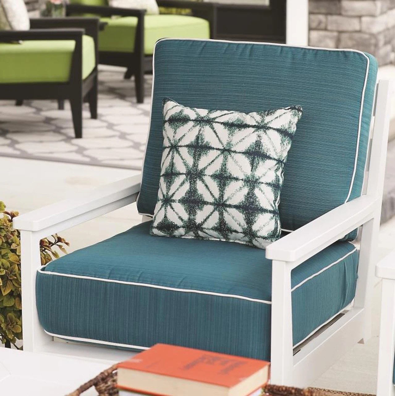 Berlin Gardens Resin Mayhew Swivel Rocker 3 Berlin Gardens Resin Mayhew Swivel Rocker - Image 3