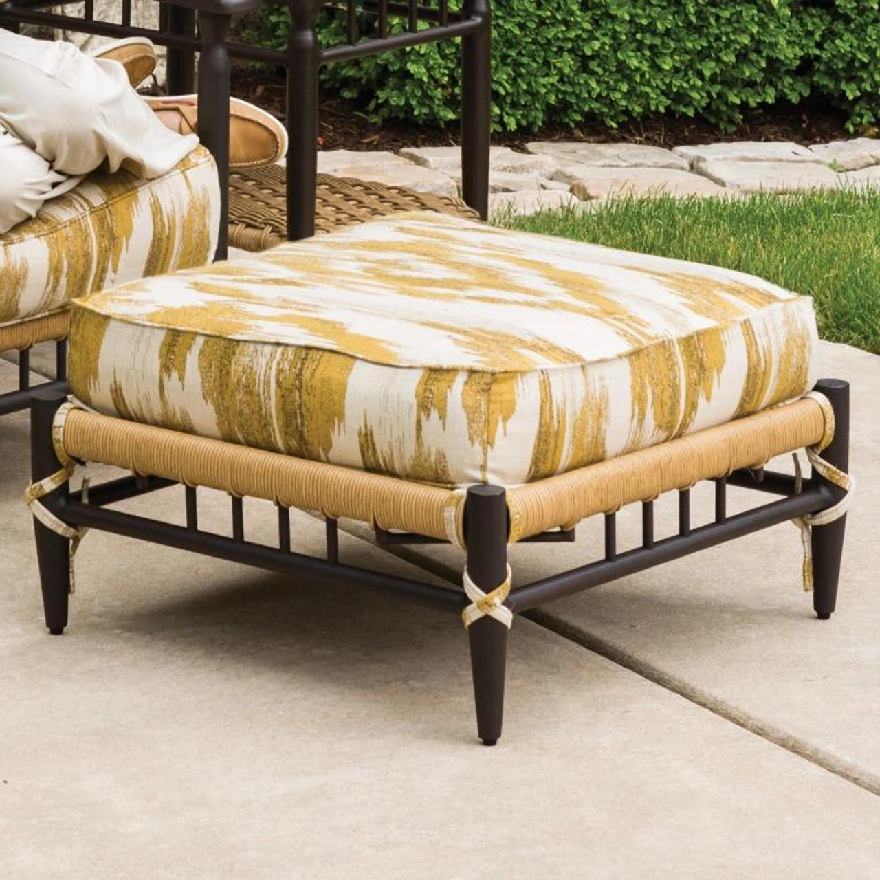 Lloyd Flanders Vinyl Wicker Low Country Lounging Ottoman 6 Lloyd Flanders Vinyl Wicker Low Country Lounging Ottoman - Image 6