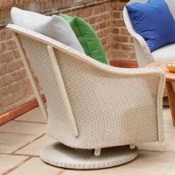 Lloyd Flanders Loom Weekend Retreat Swivel Glider Lounge Chair -Patio Furniture Store weekend retreat swivel rocker back view 09277.1675115206